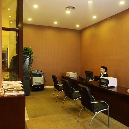 Shanghai Eiffelton Hotel 設備 写真