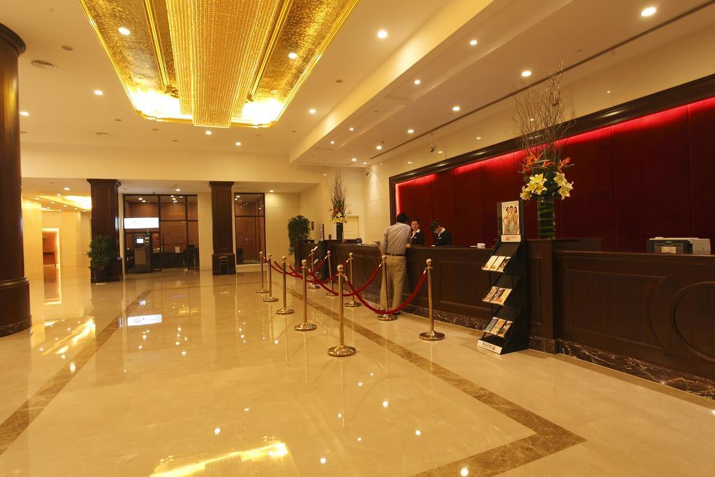Shanghai Eiffelton Hotel エクステリア 写真