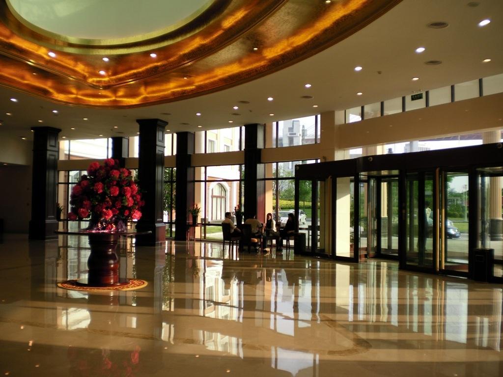 Shanghai Eiffelton Hotel エクステリア 写真